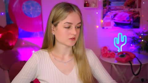 Debora online show from March 2025 06:49:01 AM