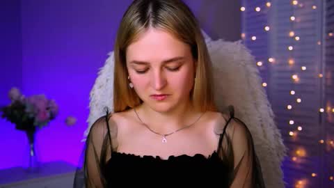 Debora online show from October 2025 05:48:01 AM