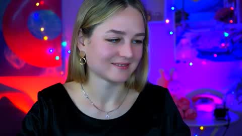 Debora online show from October 2025 04:15:01 AM