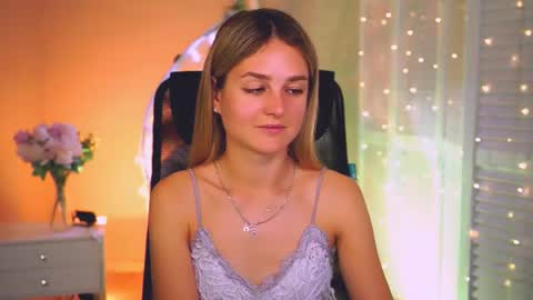 Snapshot of deboralarson chatting on June 2026 03:59:02 AM Debora online show from June 2026 03:59:02 AM