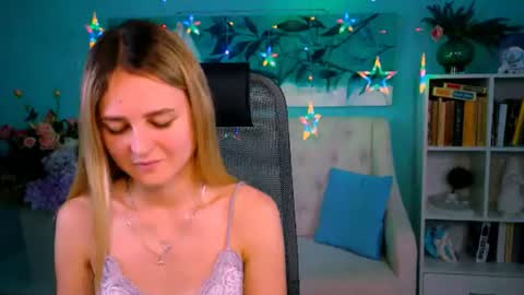 Snapshot of deboralarson chatting on July 2026 06:29:01 AM Debora online show from July 2026 06:29:01 AM