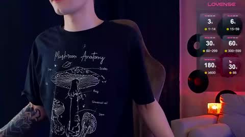 Snapshot of debugmee chatting on February 2026 05:33:01 PM Samuel online show from February 2026 05:33:01 PM