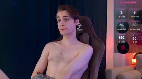 Snapshot of debugmee chatting on March 2026 07:15:01 AM Samuel online show from March 2026 07:15:01 AM