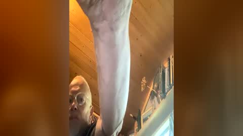 Snapshot of decarabas22 chatting on June 2026 11:16:02 PM decarabas22 online show from June 2026 11:16:02 PM