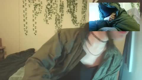 deciduousdoll online show from December 2025 06:41:02 AM