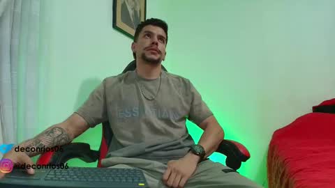 Santiago online show from December 2025 03:13:01 AM