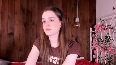 Annie online show from November 2025 08:09:01 PM