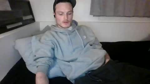 Dee4dayz online show from January 2026 02:14:02 AM