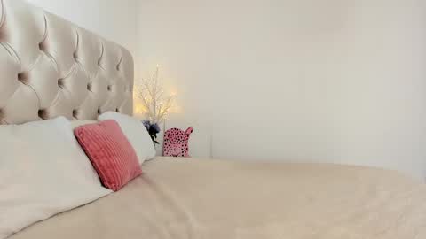 Snapshot of dee_nise chatting on March 2025 02:10:02 PM Denise online show from March 2025 02:10:02 PM