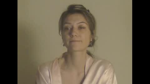 Deelightfull online show from December 2024 08:00:01 PM