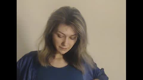 Deelightfull online show from December 2024 12:25:02 PM