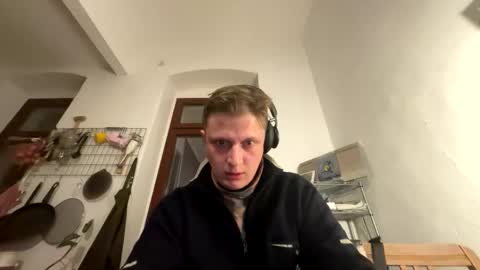 deep_long_vibes online show from December 2024 11:20:02 PM