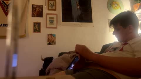 deep_long_vibes online show from October 2025 11:24:02 PM