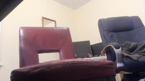 Snapshot of deeznutz343 chatting on December 2024 04:31:02 AM Deez Nutz online show from December 2024 04:31:02 AM