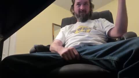 Snapshot of deeznutz343 chatting on December 2024 02:22:02 AM Deez Nutz online show from December 2024 02:22:02 AM