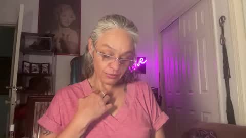 Tori online show from October 2025 02:56:01 AM