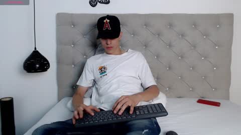 DEIVY online show from December 2024 07:56:01 PM