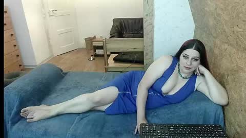 Snapshot of deinekatze chatting on June 2026 08:31:02 PM deinekatze online show from June 2026 08:31:02 PM