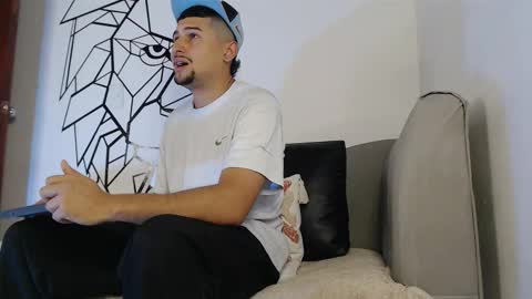 Snapshot of deivy_gram chatting on October 2025 07:01:02 PM DEIVY online show from October 2025 07:01:02 PM