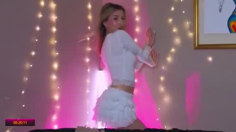 Adla online show from November 2025 08:22:02 PM