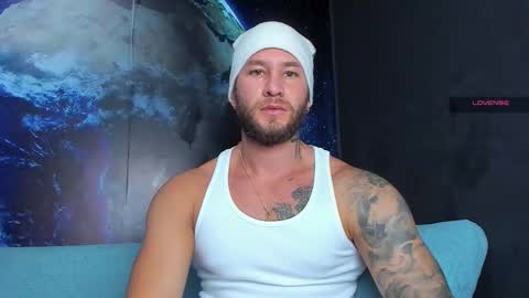 Snapshot of delessandro_world chatting on February 2026 11:09:01 PM Delessandro online show from February 2026 11:09:01 PM