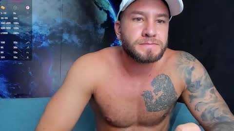 Snapshot of delessandro_world chatting on February 2026 02:11:01 AM Delessandro online show from February 2026 02:11:01 AM