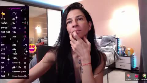 Nicole online show from March 2025 10:17:01 AM