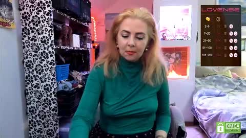Delicacat online show from September 2025 09:37:02 PM
