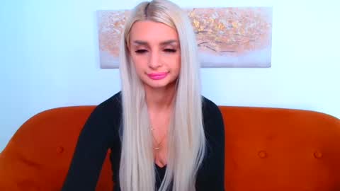 deliciaalove online show from January 2025 09:47:02 PM