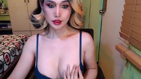 Mercedes online show from February 2025 07:01:02 AM