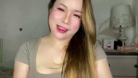 iyalicious online show from November 2025 09:15:01 PM