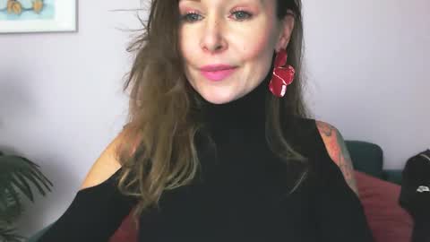 delilah_sweet online show from February 2026 04:56:02 PM