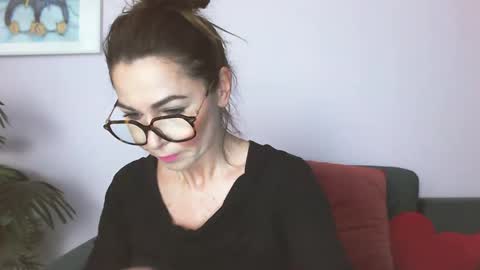 delilah_sweet online show from April 2026 03:17:01 PM