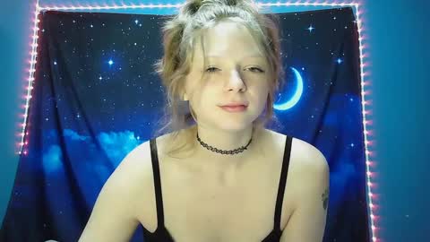 DelilaLove3412 online show from February 2025 04:44:02 AM