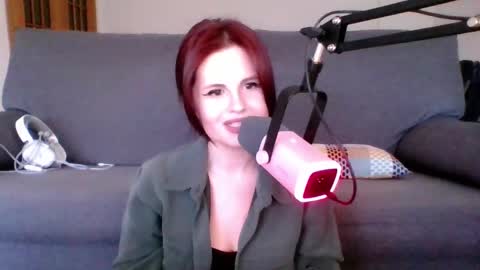 dellacrush_ online show from March 2025 06:11:01 PM