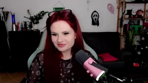 dellacrush_ online show from January 2026 06:10:02 PM