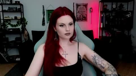 Snapshot of dellacrush_ chatting on June 2026 05:47:02 PM dellacrush_ online show from June 2026 05:47:02 PM