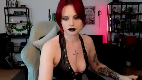 Snapshot of dellacrush_ chatting on July 2026 05:26:02 PM dellacrush_ online show from July 2026 05:26:02 PM