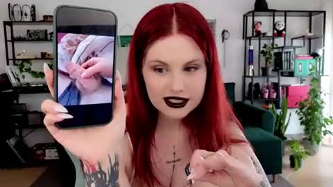 Snapshot of dellacrush_ chatting on July 2026 01:52:01 PM dellacrush_ online show from July 2026 01:52:01 PM