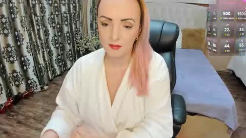 Mire online show from October 2025 08:49:01 PM