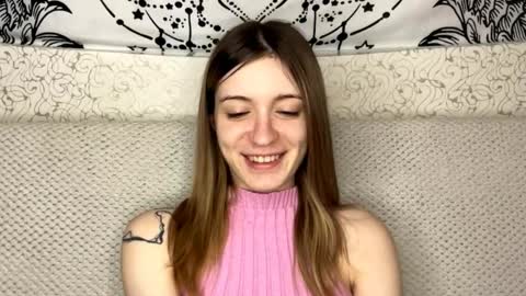 Snapshot of dellisifuentes chatting on May 2026 09:39:02 AM Sia online show from May 2026 09:39:02 AM