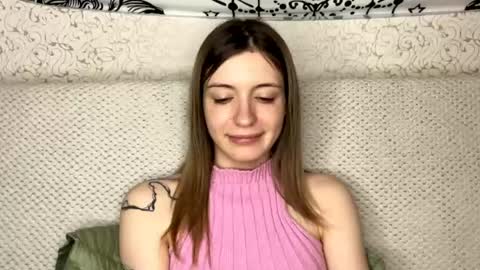 Snapshot of dellisifuentes chatting on June 2026 09:04:02 AM Sia online show from June 2026 09:04:02 AM