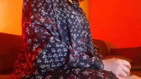 Delphine online show from January 2025 05:51:02 PM