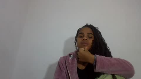 Snapshot of delphineee chatting on July 2026 04:25:01 AM delphine online show from July 2026 04:25:01 AM