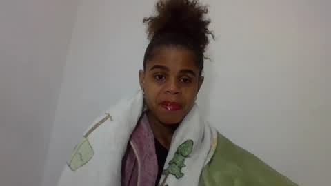 Snapshot of delphineee chatting on July 2026 03:45:01 AM delphine online show from July 2026 03:45:01 AM