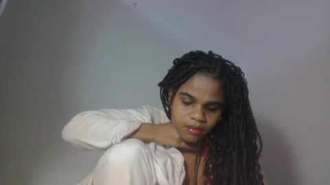 Snapshot of delphineee chatting on July 2026 06:45:01 PM delphine online show from July 2026 06:45:01 PM