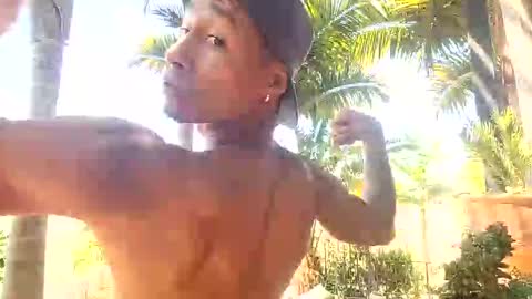 Snapshot of demarcous_nm chatting on September 2025 06:44:01 PM D.C online show from September 2025 06:44:01 PM