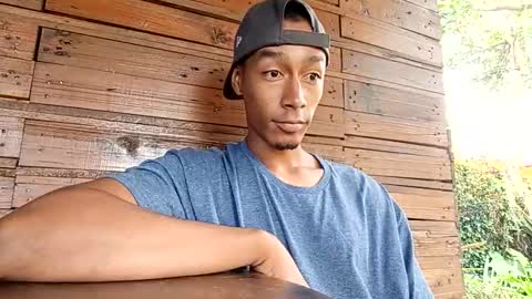 Snapshot of demarcous_nm chatting on September 2025 05:07:02 PM D.C online show from September 2025 05:07:02 PM