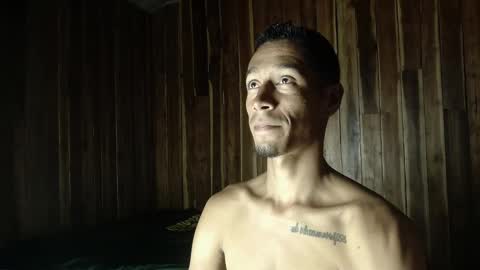 Snapshot of demarcous_nm chatting on November 2025 06:29:01 PM D.C online show from November 2025 06:29:01 PM