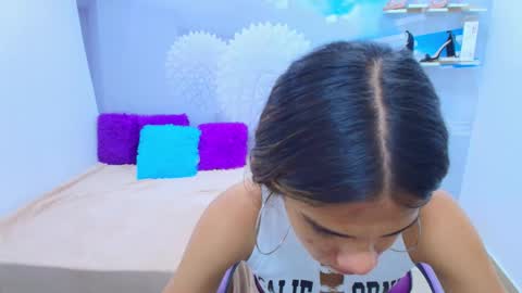 DEMI online show from September 2025 11:23:01 AM